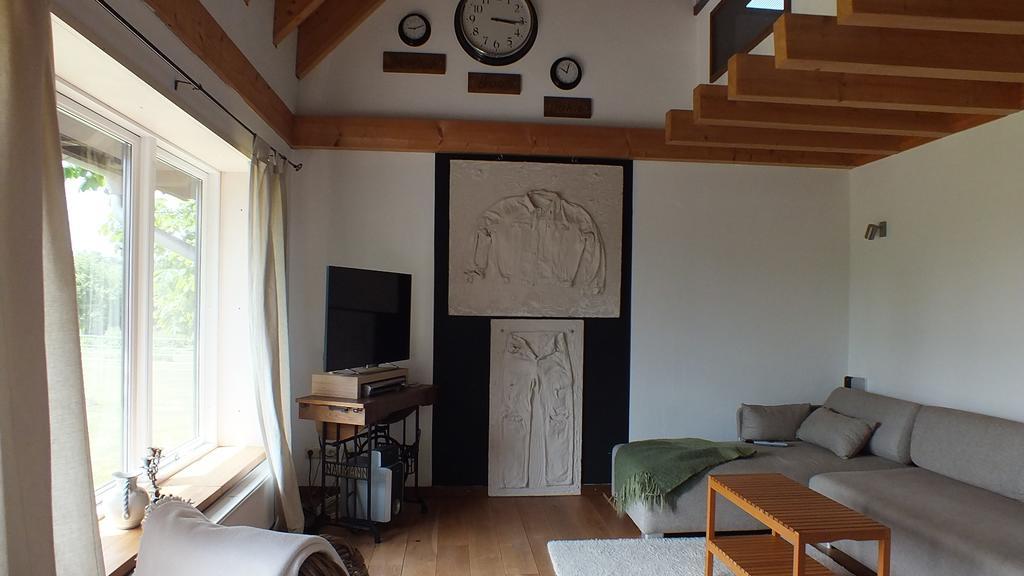 Rotes Haus Villa Brook Luaran gambar
